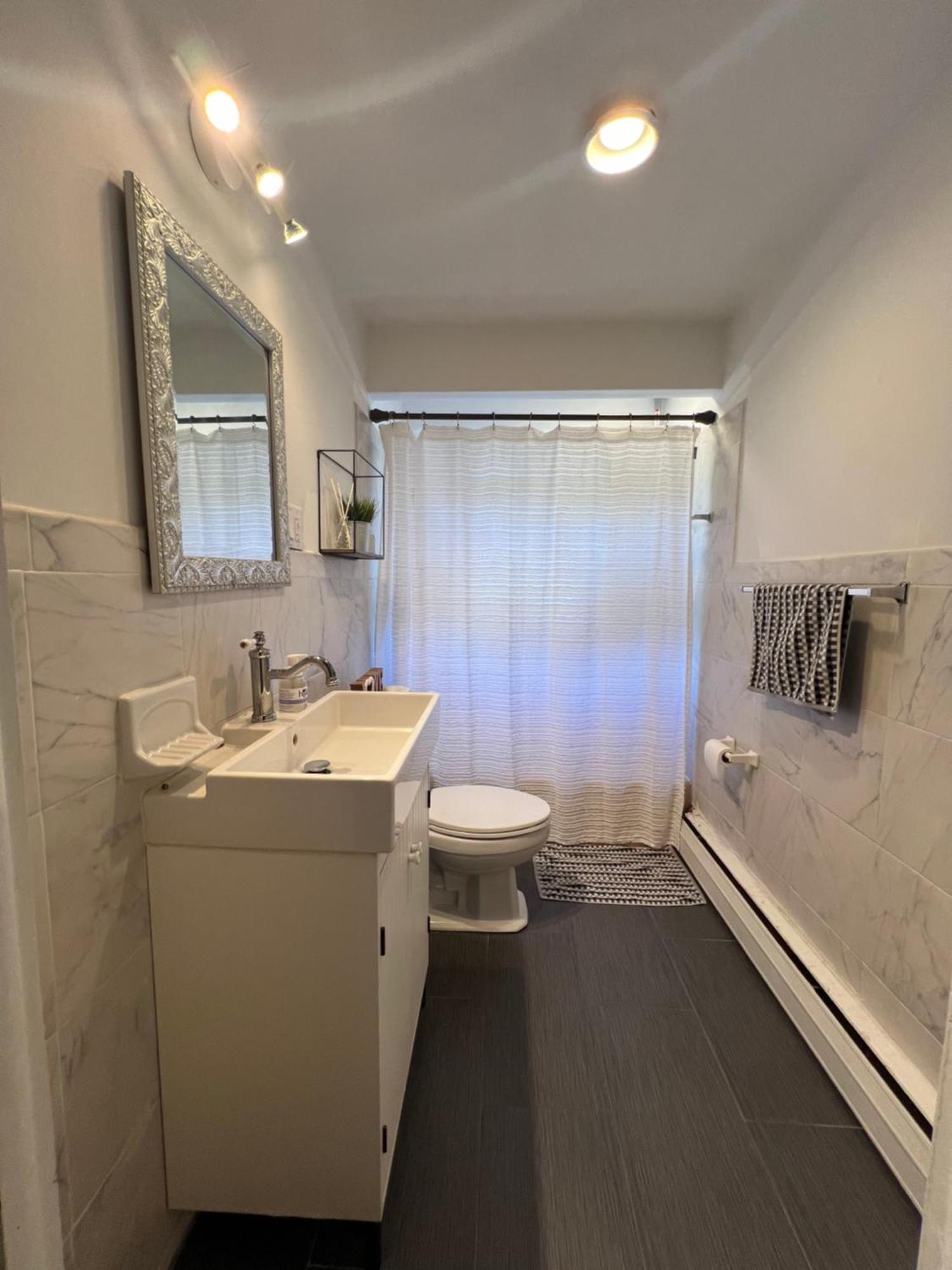 Ferienwohnung Peaceful 1Br Easy Commute, Urban Suburban Mix Feel In Boston Exterior foto